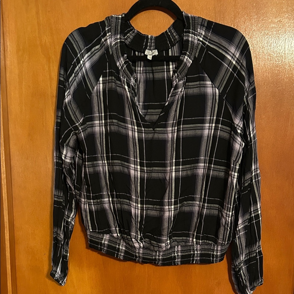 Plaid Black and White Women's Top size large